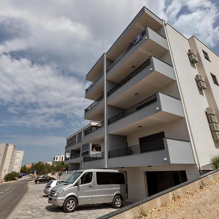 Luxury Apartment Adriasun Free Beach Parking マカルスカ エクステリア 写真