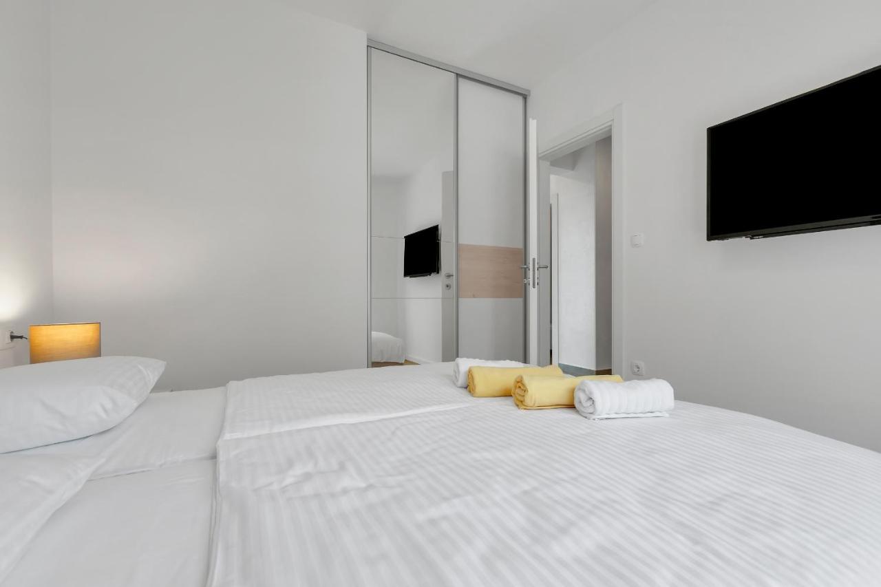 Luxury Apartment Adriasun Free Beach Parking マカルスカ エクステリア 写真