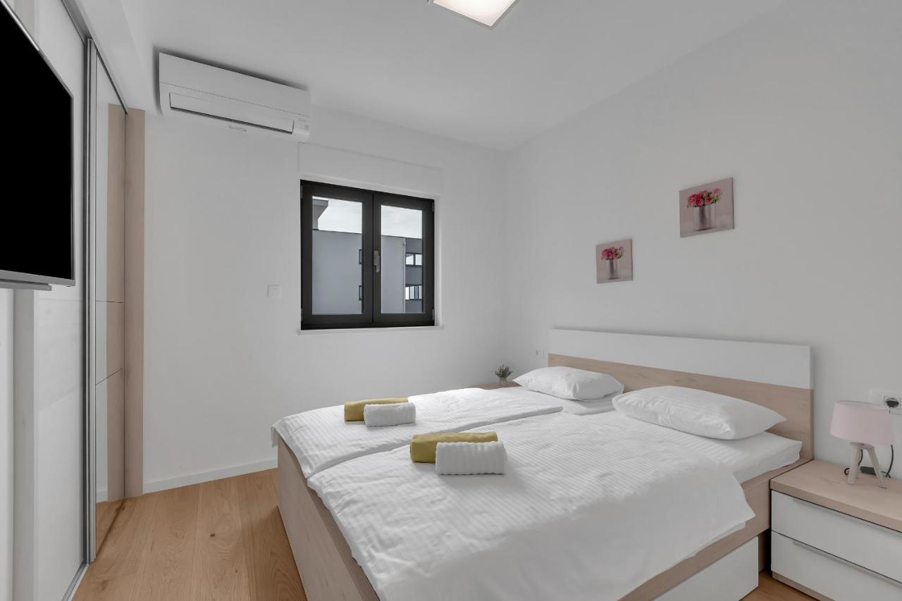 Luxury Apartment Adriasun Free Beach Parking マカルスカ エクステリア 写真