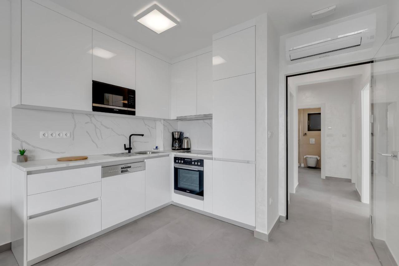 Luxury Apartment Adriasun Free Beach Parking マカルスカ エクステリア 写真